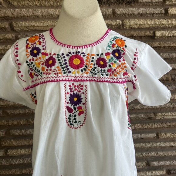 Vintage 80s Mexican Handmade Embroidered Peasant Dress - Picture 5 of 7